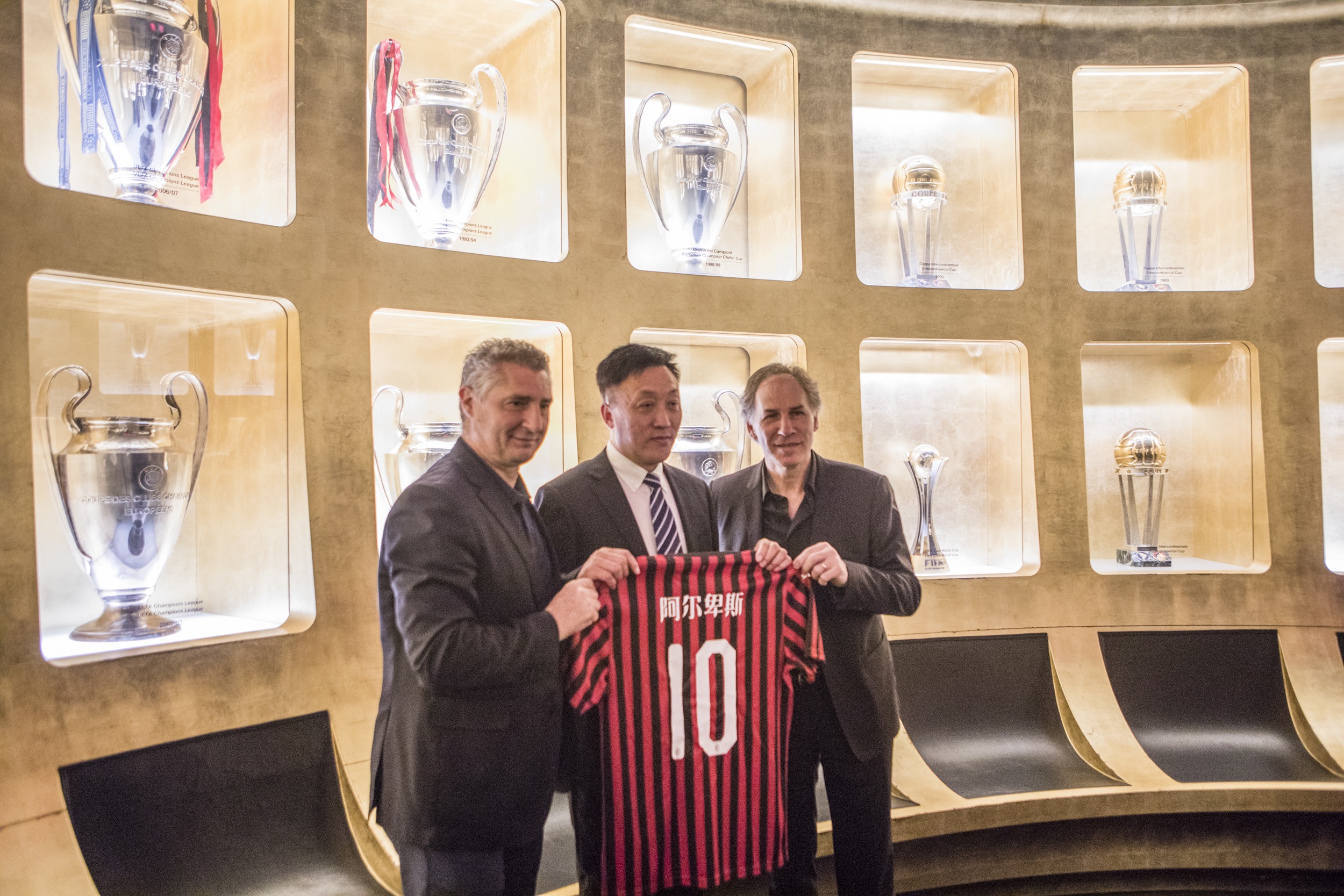 Here we go！罗马诺：卡里克将出任曼联临时主帅