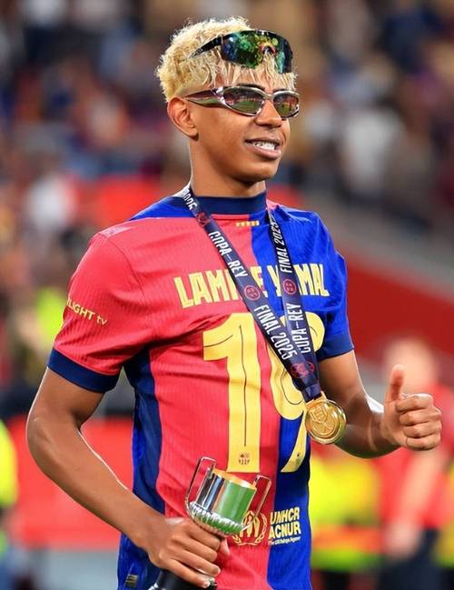 《文字光辉：符文探险》抢先体验 科幻团队合作冒险