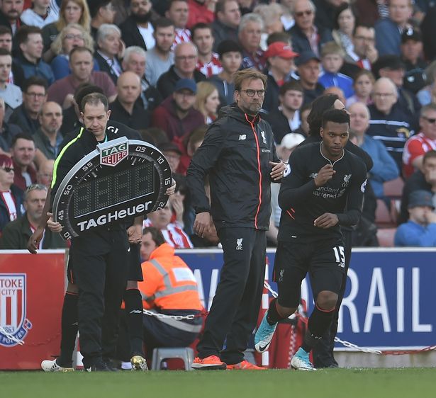 字母哥37+11拉文复出20分 雄鹿客场大胜国王