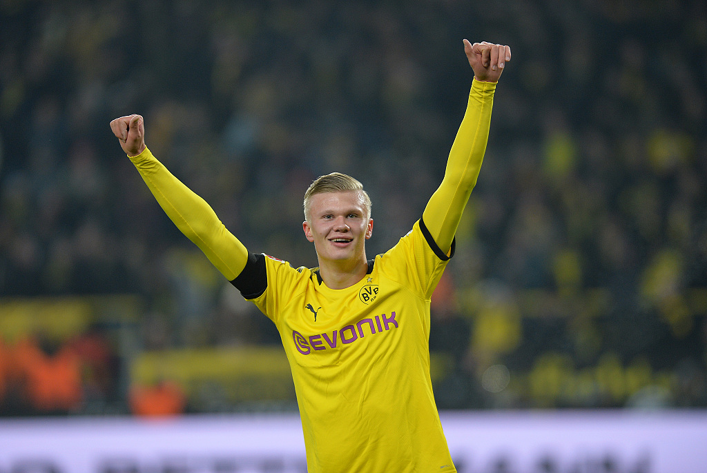 3-1后！让穆帅争2有望：本菲卡半程不败+差对手3